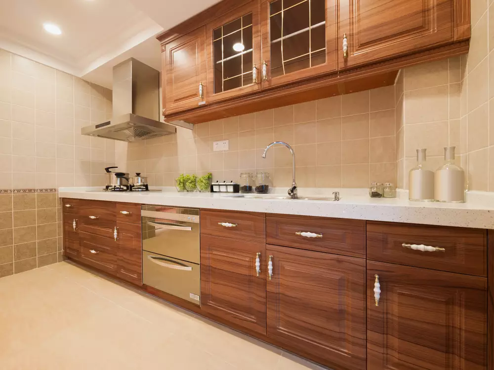 How to clean wood kitchen cabinets